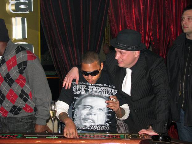 ARHIVA - 2008. Zagreb: Pjeva?ica Lil Kim partijala u narodnja?kom klubu Ludnica