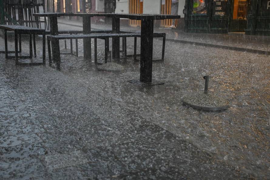 Nevrijeme pogodilo Zagreb