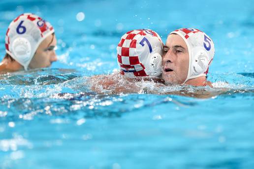 Hrvatska - Crna Gora 11-8: Tako se otvara turnir! 'Barakude' u klasiku uvjerljive protiv rivala