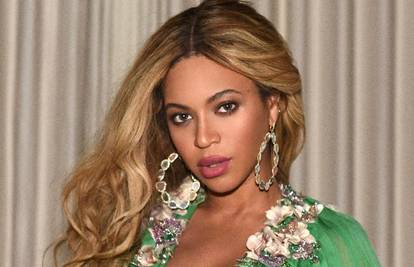 'Volim te': Beyonce iznenadila teško bolesnu obožavateljicu...