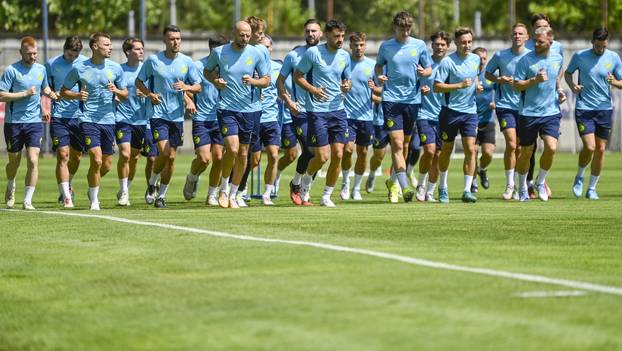 Zagreb: Media day i trening Dinama s novim trenerom 