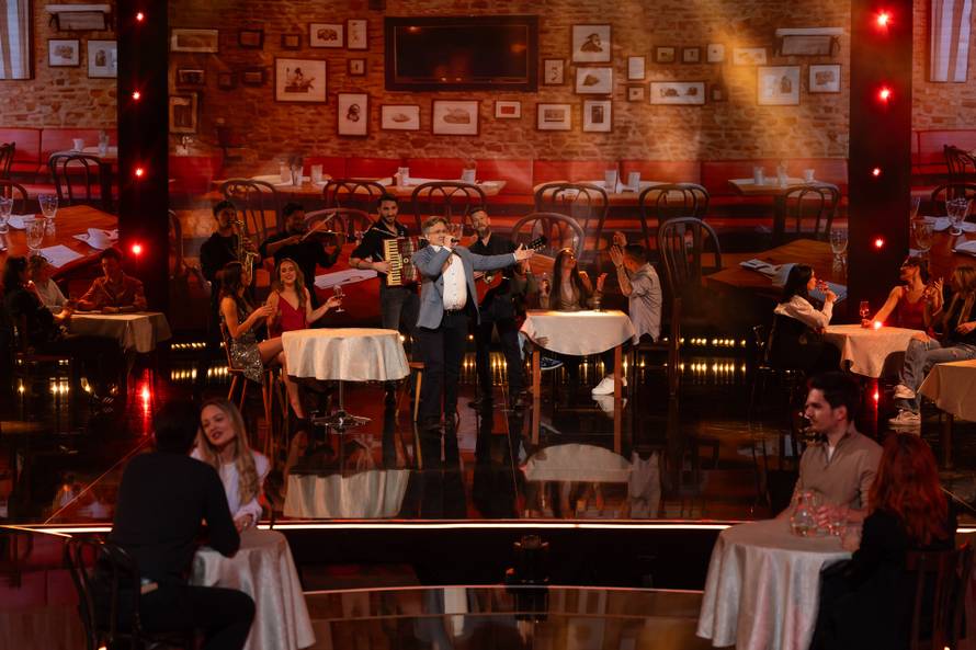 Kakva transformacija! Marcela Oroši oduševila je u liku Halida, Enis Bešlagić ga odmah nazvao!