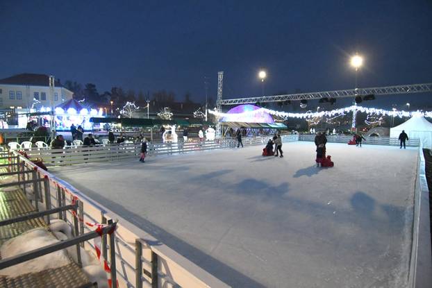 Kutina: Blagdansko raspoloženje na Adventu