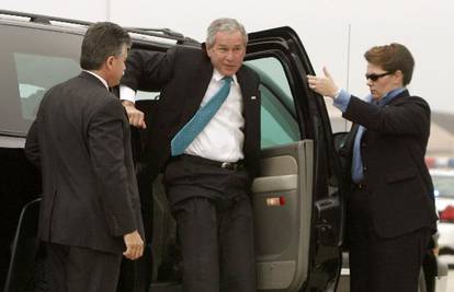 Lov na Koradea zabrinuo osiguranje Georgea Busha?