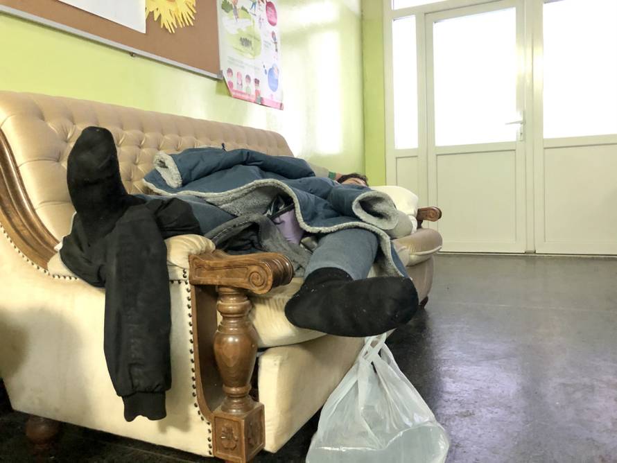 Dan i noć s volonterima: 'Došli smo baki koju nisu posjetili ni da joj previju rane. Plakao sam'