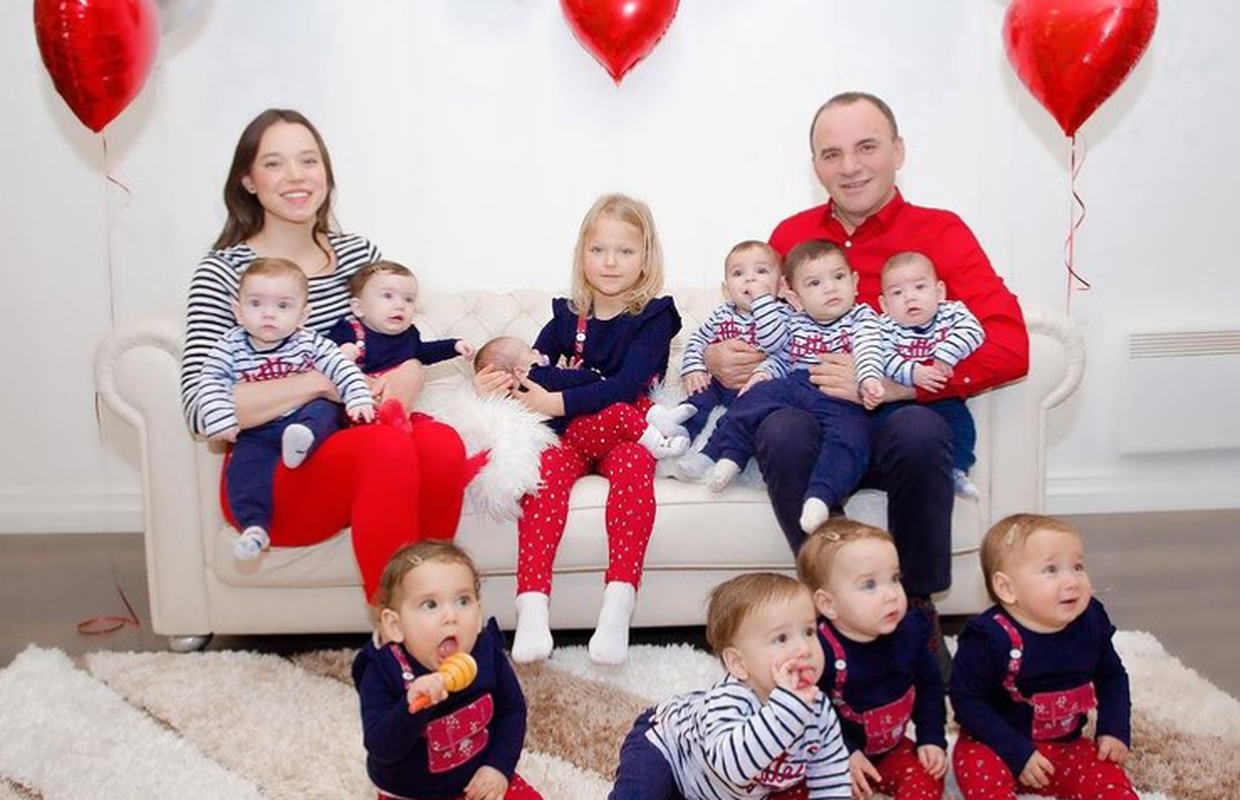 Tata koji je u godinu dana dobio 21 dijete preko surogat majki, ima još 9 djece iz prijašnje veze