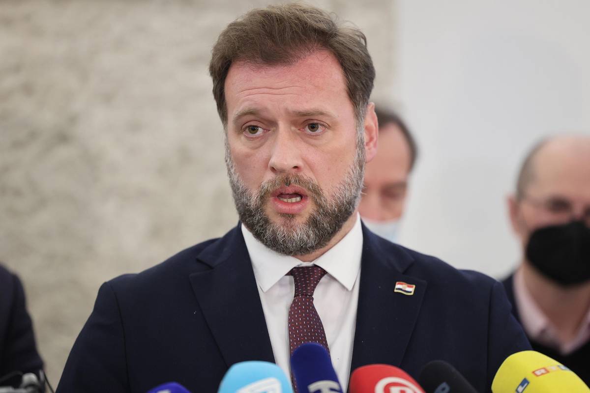 'Vojni rok? Razgovaramo o podizanju broja dragovoljnih ročnika koji se žele tu razvijati'