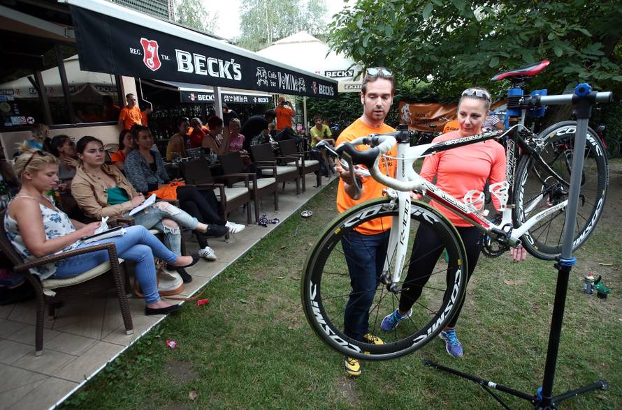 Čokoladica: Obavezna oprema za promjenu gume na biciklu