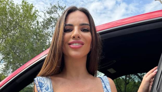 IZBORNIK ME TRAŽIO Glumica filmova za odrasle otvoreno: 'Uletavali su mi tijekom SP-a'