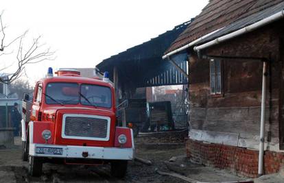 Ugasili požar staje u Ivanić-Gradu i našli truplo muškarca
