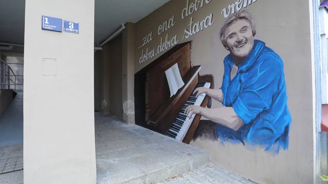 Zagreb: Mural posvećen Rajku Dujmiću