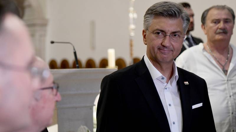 Andrej Plenković: Zagreb ne trguje oružjem s Izraelom!