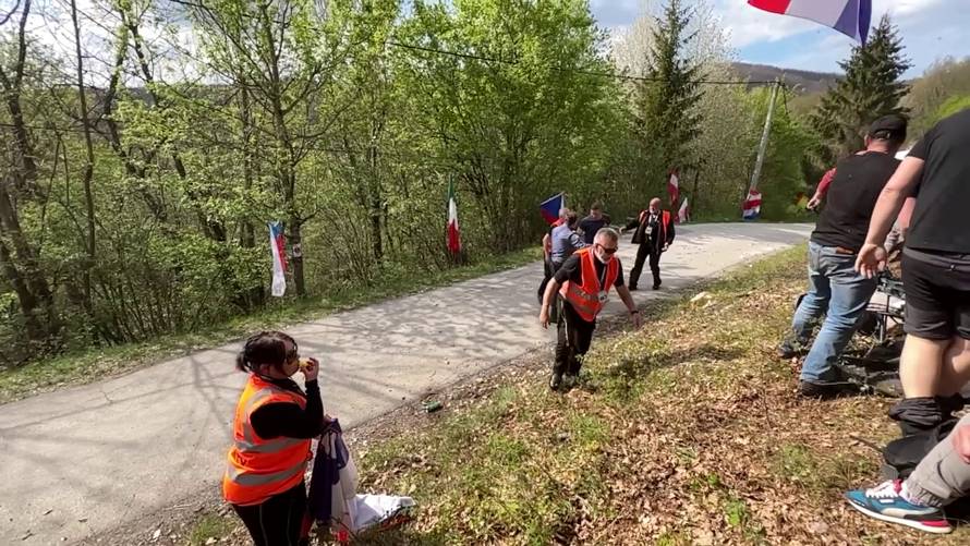 VIDEO Mlatili se na stazi WRC-a u Hrvatskoj, dobili 760 € kazne i godinu dana zabrane na reli!