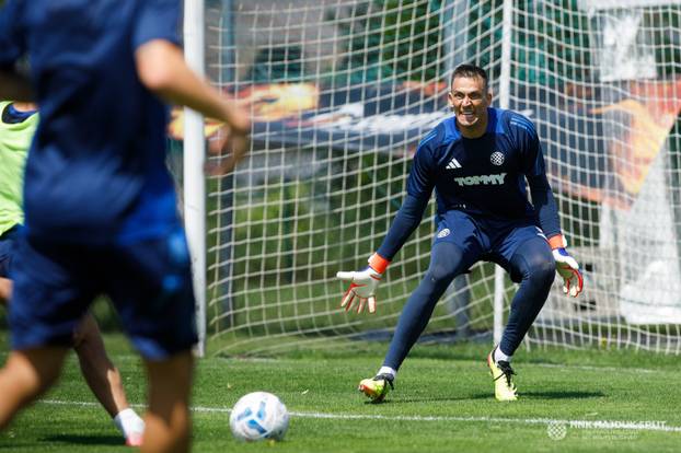 FOTO Dok neki odmaraju na Bledu, hajdukovci prolijevaju znoj! Livaja leti na treninzima