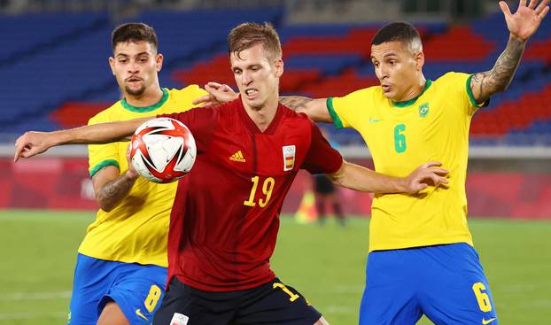 Soccer Football - Men - Gold medal match - Brazil v Spain