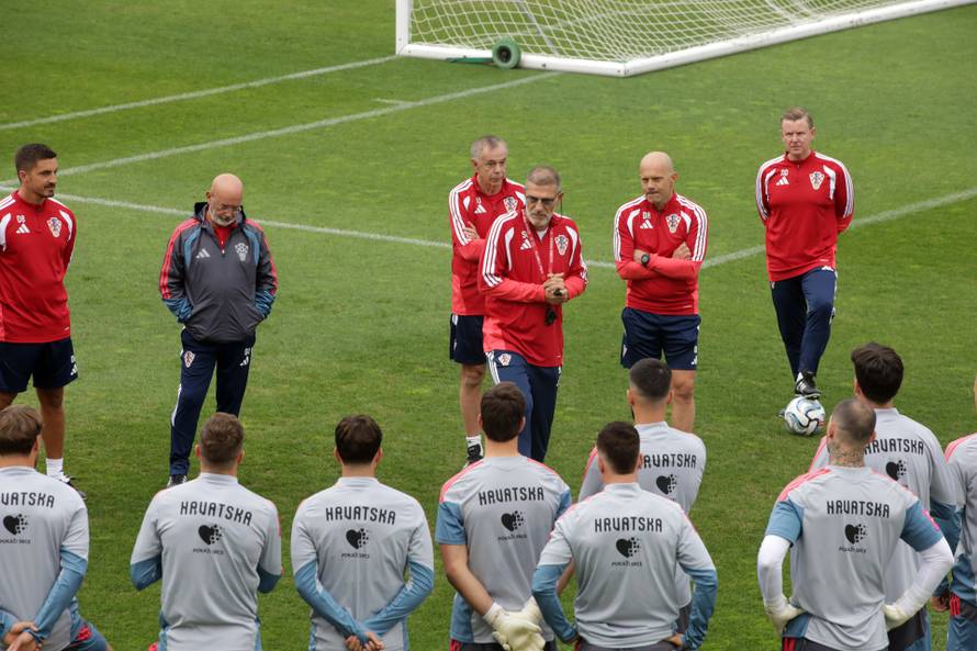 Rijeka: Trening hrvatskih nogometnih reprezentativaca