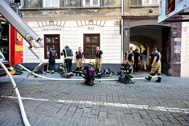 Zagreb: Požar u Mesničkoj ulici