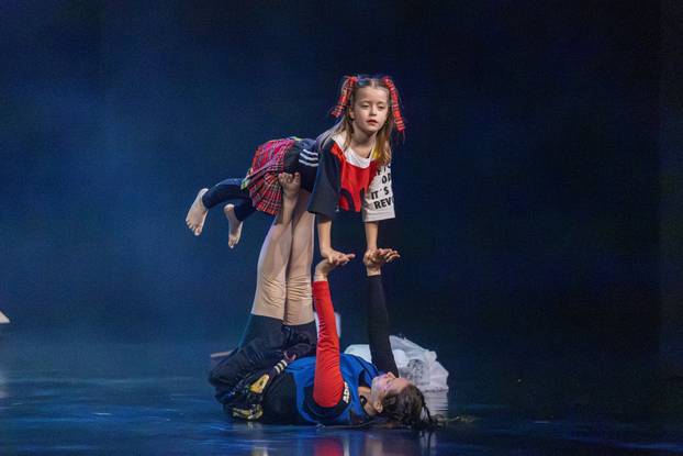 Pula: Predstavom Svjetlonoše u INK započeo 10. Kliker festival