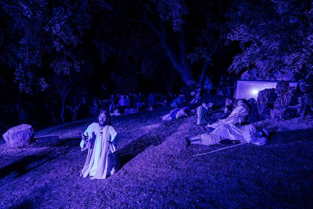 Imotski: Uprizorenje 24. Žive slike Muke Isusove