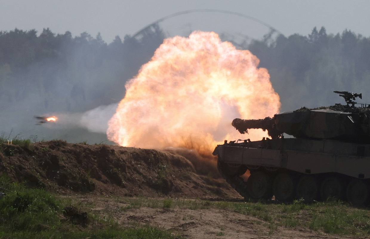 Njemačka će poslati tenkove Ukrajini. Zelenski: 'Ne radi se o 5 ili 10 tenkova, treba nam više'