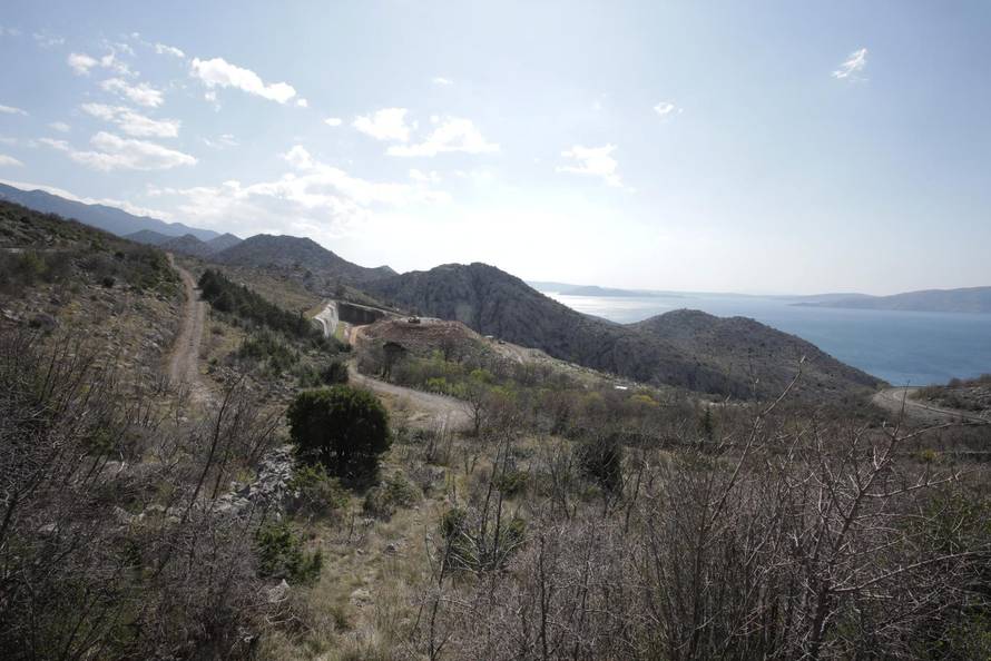 24SATA Sveti Juraj: Odlagalište otpada u sklopu Parka prirode Velebit