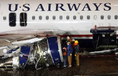 Crne kutije potvrdile kako se u avion zabilo jato ptica