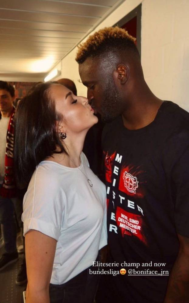 FOTO Ostavila zvijezdu Bayera kad je čula komu hoće ostaviti imovinu? On tvrdi: To su laži...