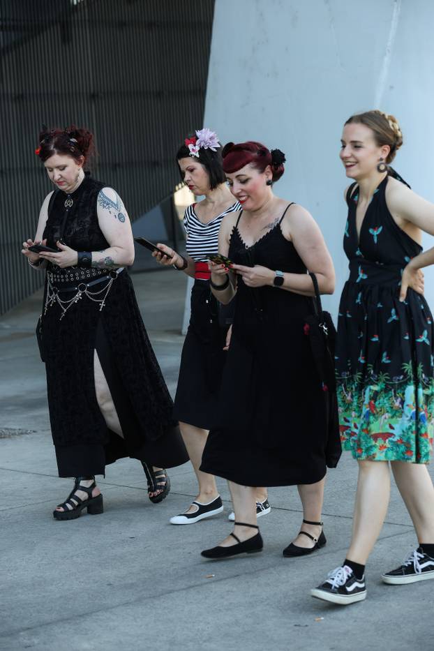Zagreb: Atmosfera oko Arene uoci koncerta Marilyna Manson.