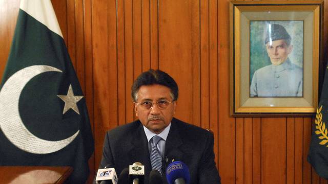 FILE PHOTO: Pakistan's President Pervez Musharraf speaks in a televised address to the nation in Islamabad