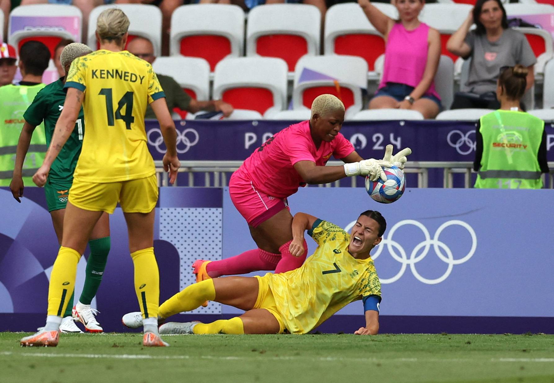 Football - Women's Group B - Australia vs Zambia