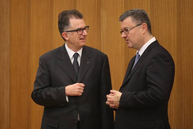 ARHIVA 2016. Zagreb: Sve?ana ve?era u ?ast dolaska  Charlesa i Camille