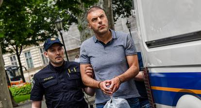 Zagreb: Slaviša Penava i Denis Bilić  u pratnji policije dovedeni na Županijski sud