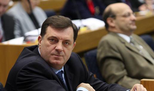 Dodik poručio: Najbolje je da se raziđemo, BiH je neodrživa