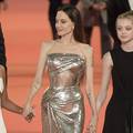 Kći Angeline Jolie i Brada Pitta odrekla se očevog prezimena