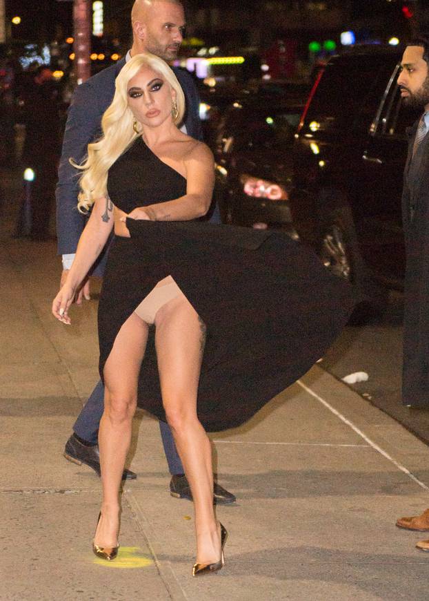 Lady Gaga poses with the nude.