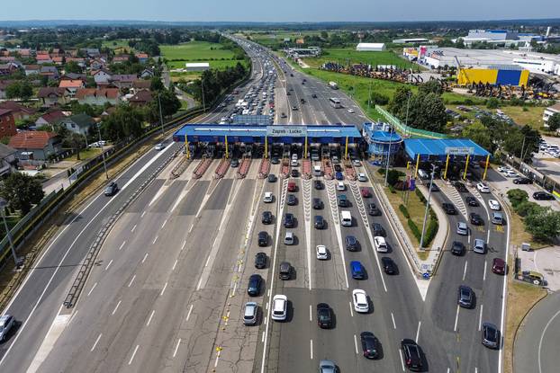 Zagreb: Snimke iz zraka kilometarskih kolona na A1