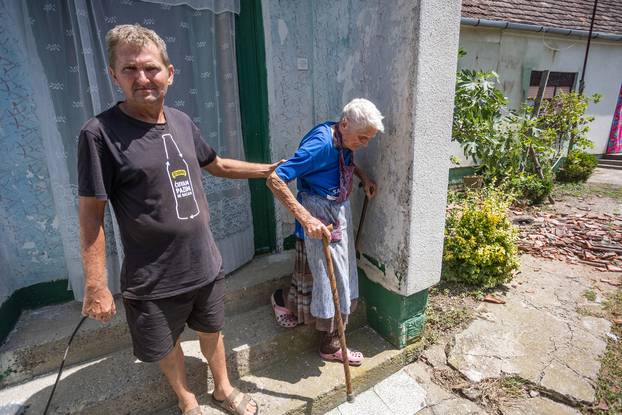 Reportaža o posljedicama teškog nevremena koje je poharalo Gradište