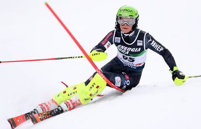 Novi odličan rezultat skijašica: Popović i Ljutić završile u Top 15!