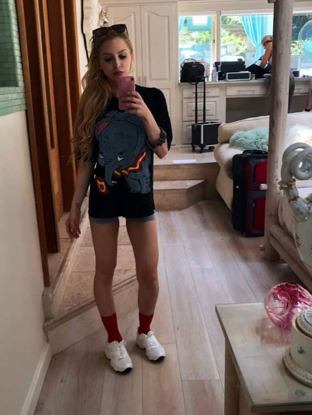 FOTO Stvorila AI dvojincu kako bi si olakšala posao: 'Radi sve što ja ne želim'