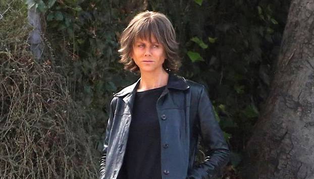 *EXCLUSIVE* Nicole Kidman is barely recognizable in costume for "Destroyer"