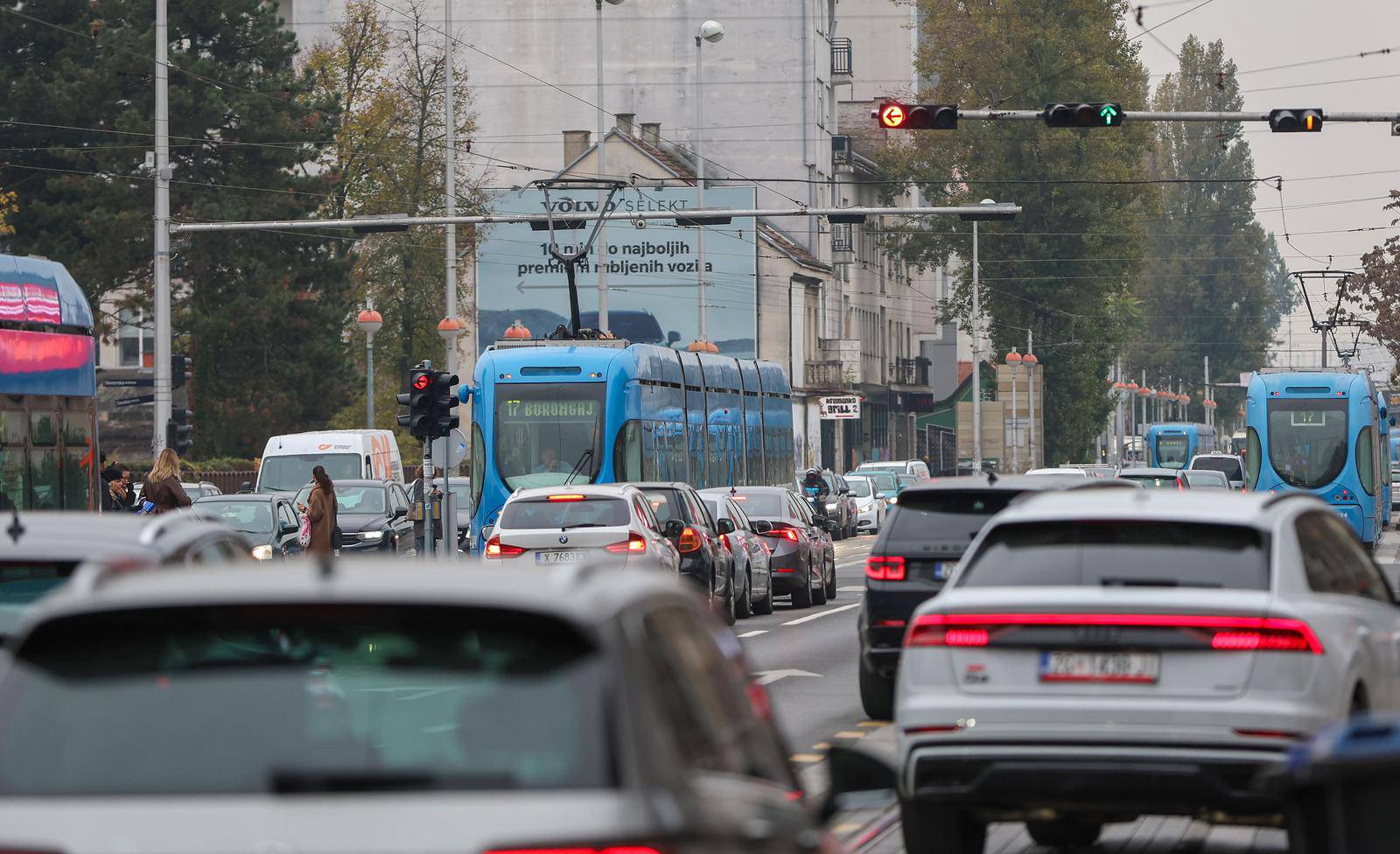 Zagreb: Velike gužve zbog zastoja tramvajskog prometa