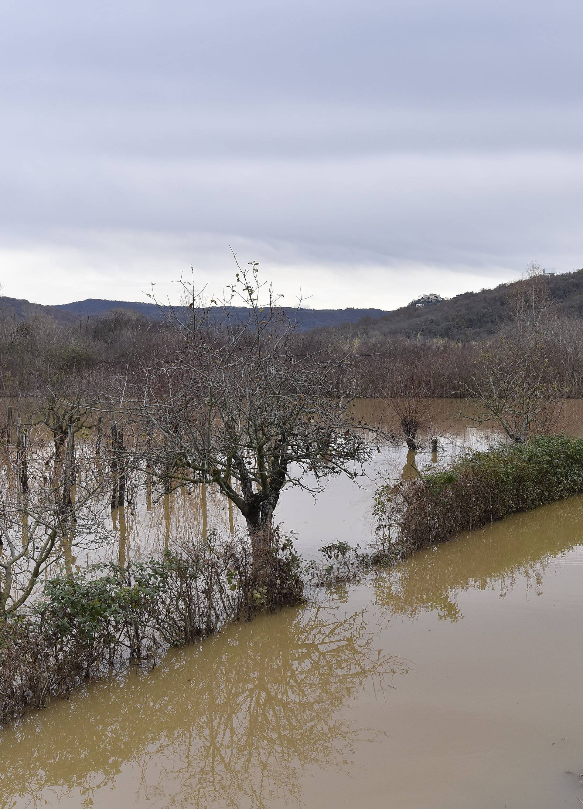 'Dvorište mi se pretvorilo u jezero, nisam mogao na cestu'