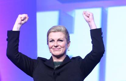 Kolinda lupila šakom o stol i rekla: 'Nisam mislila ozbiljno'