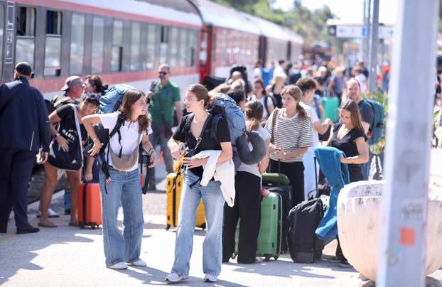 Split: Vlak iz Bratislave stigao je pun turista koji idu na Ultru 