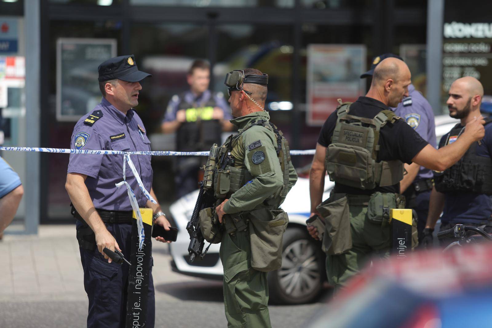 Policajac u civilu zaustavio dva razbojnika: Jedan još u bijegu