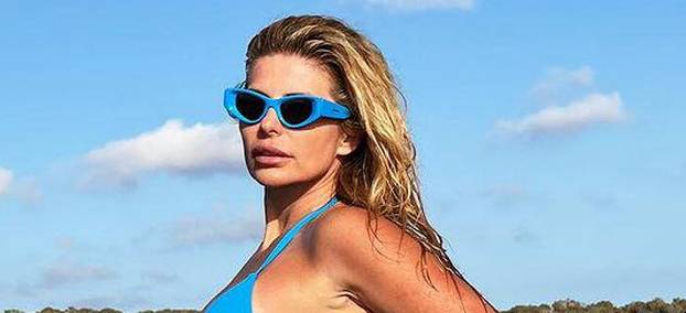 FOTO Vruća ljetna izdanja mame Renate, od haljina do bikinija: 'Čekaj, je l' to nema gaćice?'