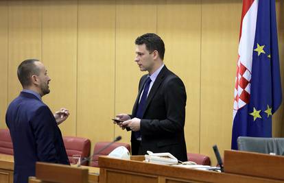 Optužbe iz Hrasta: Dobrović je dao milijun kuna privatnoj firmi