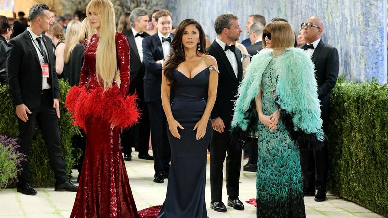FOTO Kakav glamur! Ovako su se zvijezde sredile za Met Galu, evo tko je dominirao tepihom