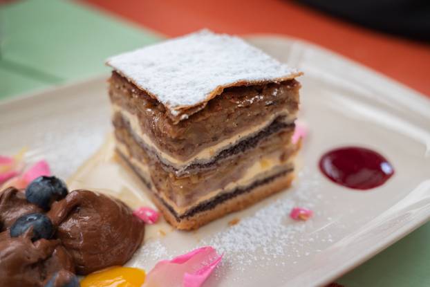 Prekmurska,Gibanica,(prekmurje,Layer,Pastry),Is,A,Type,Of,Slovenian