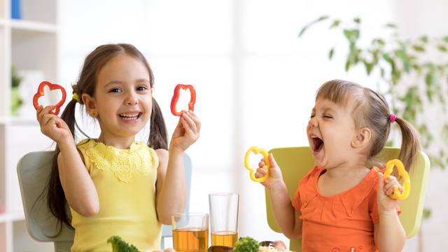 Malu djecu treba potaknuti da kušaju nove i drugačije okuse
